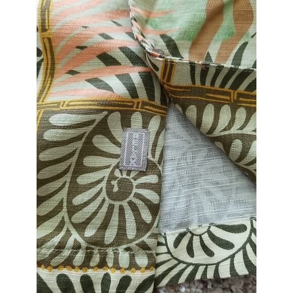 Tommy Bahama Relax Beach Hawaiian Shirt 100%‎ Silk Hula Girls Polynesian Size M - Picture 5 of 10